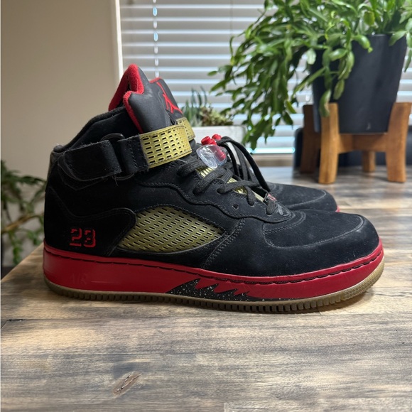 Jordan - Picture 4 of 5